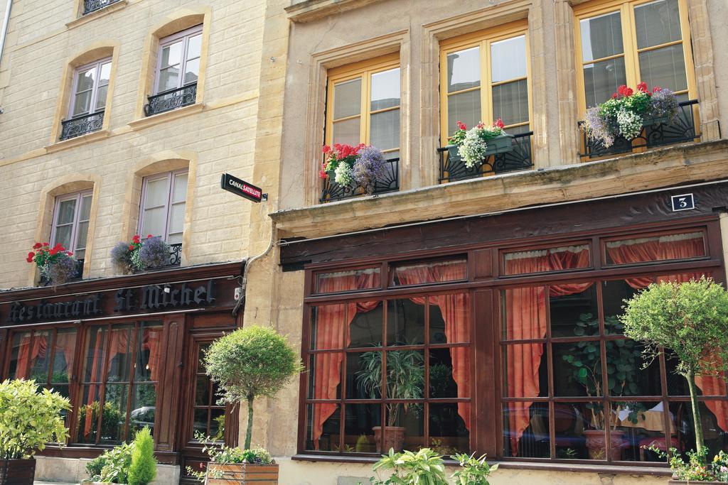 Le Saint Michel Hotel Sedan Ngoại thất bức ảnh