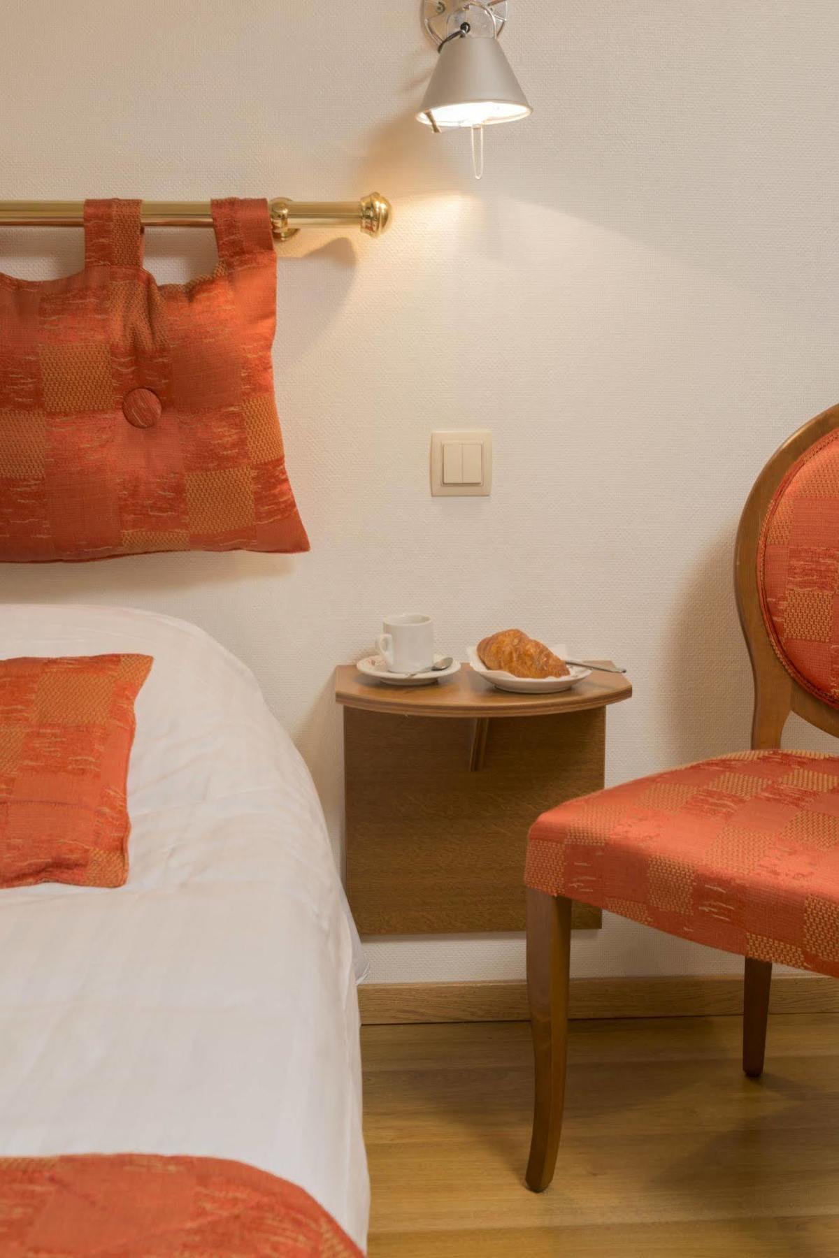 Le Saint Michel Hotel Sedan Ngoại thất bức ảnh